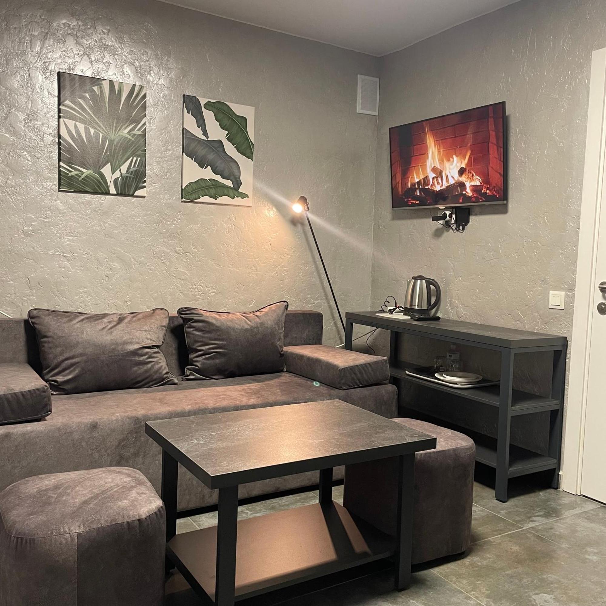 Complex Khutor Ξενοδοχείο Velyka Omelyana Εξωτερικό φωτογραφία