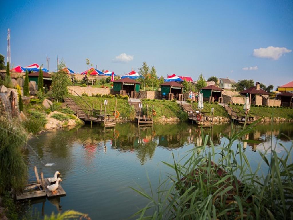 Complex Khutor Ξενοδοχείο Velyka Omelyana Εξωτερικό φωτογραφία